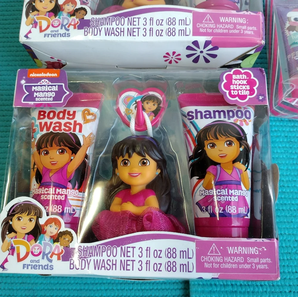 (3) Gift Sets - Dora The Explorer Shampoo & Body Wash & Hand cream Sets